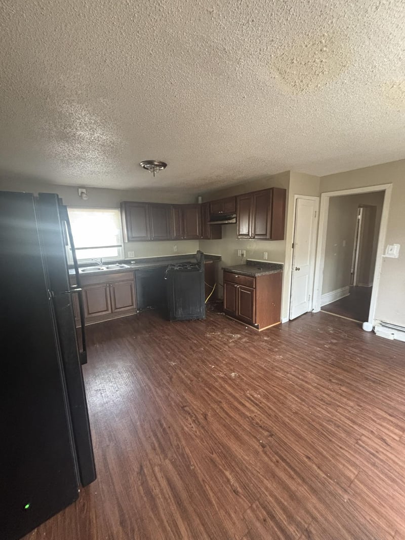 981 Burr St, Saint Paul, MN 55130