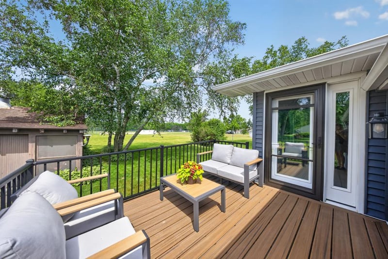 1290 West Ave, Zumbrota, MN 55992