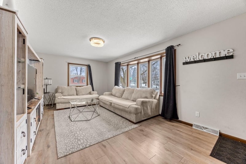 26 4th Ave SE, Saint Joseph, MN 56374