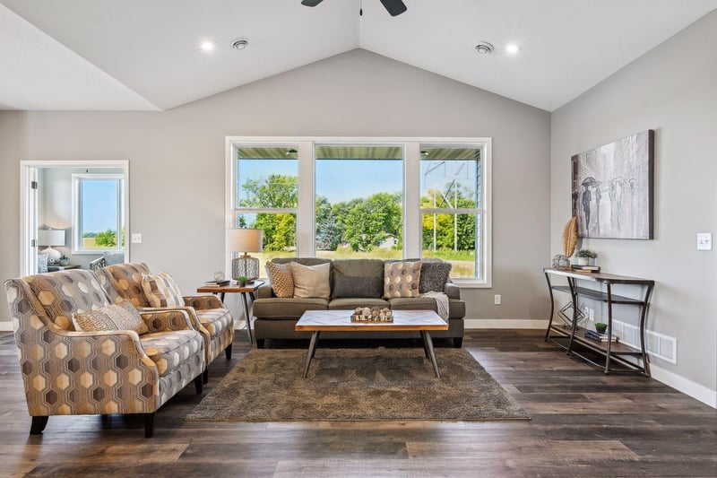 22574 Thrush St NW, Oak Grove, MN 55005