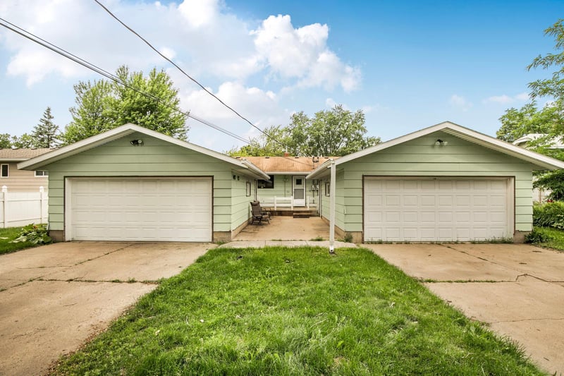 826 21st Ave N, Saint Cloud, MN 56303