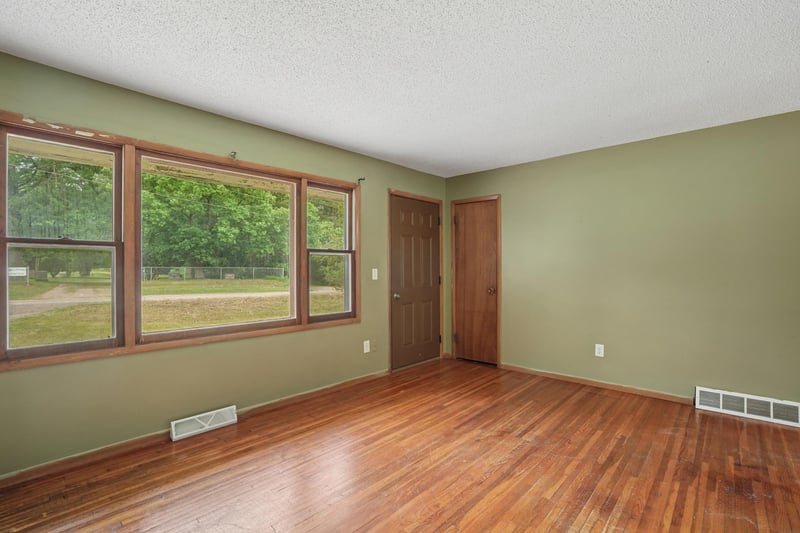 26430 146th St NW, Zimmerman, MN 55398