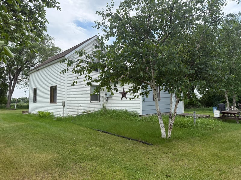 3407 300th Ave, Gary, MN 56545