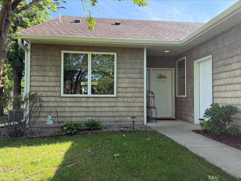 500 Shoreacres Ct SW, Bemidji, MN 56601
