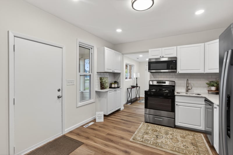 3901 Clinton Ave, Minneapolis, MN 55409
