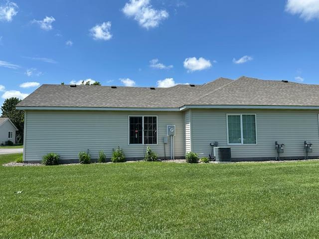1310 Heritage Ln, Waite Park, MN 56387