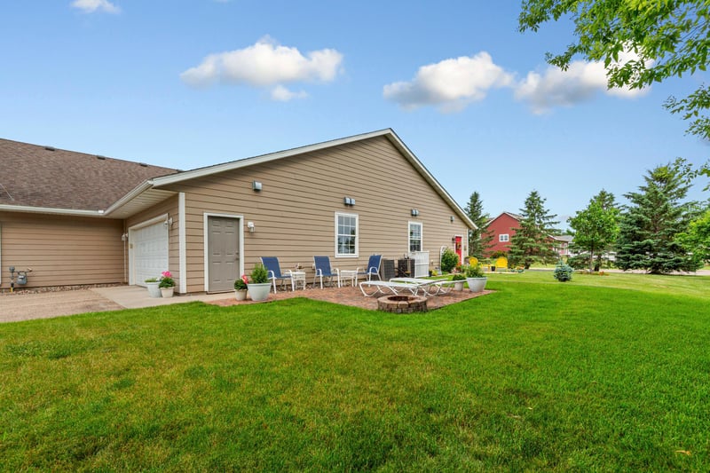 2821 Hanson Ave, Faribault, MN 55021
