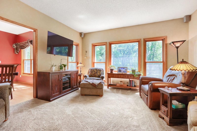 10227 Hanson Blvd NW, Coon Rapids, MN 55433