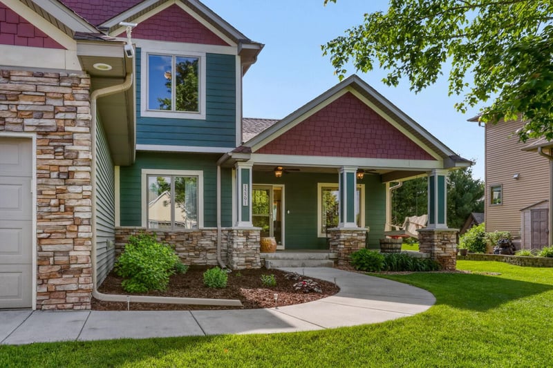 15591 Yakima St NW, Anoka, MN 55303