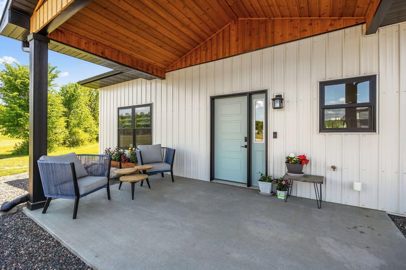 30658 Jodrell St NE, Cambridge, MN 55008