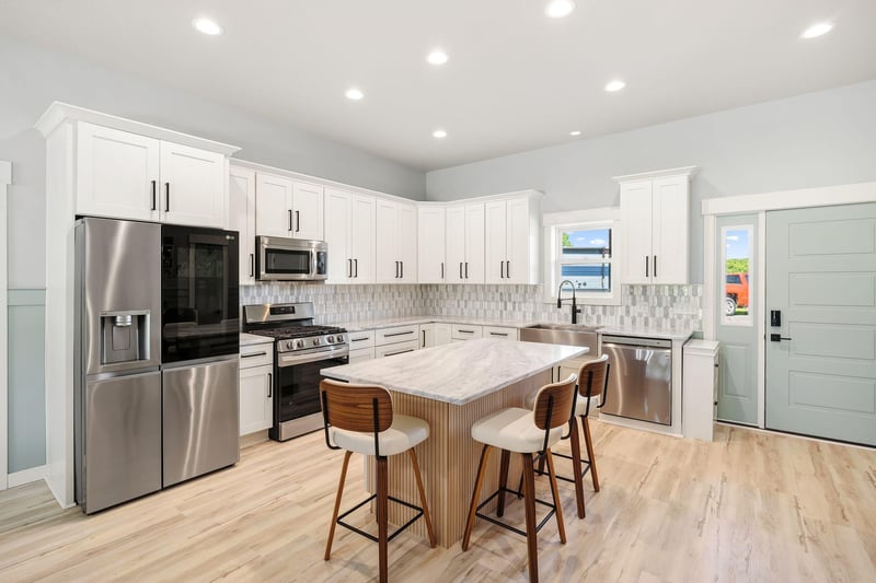 30658 Jodrell St NE, Cambridge, MN 55008