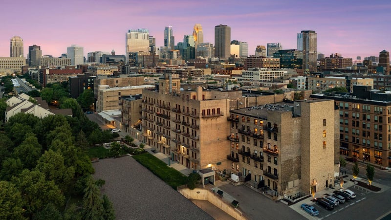 716 N 1st St #545, Minneapolis, MN 55401
