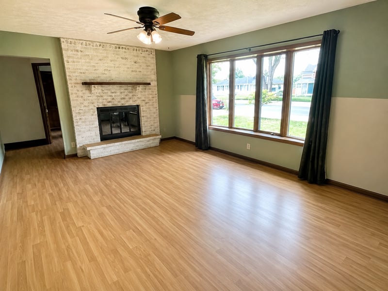 407 18th St E, Hastings, MN 55033