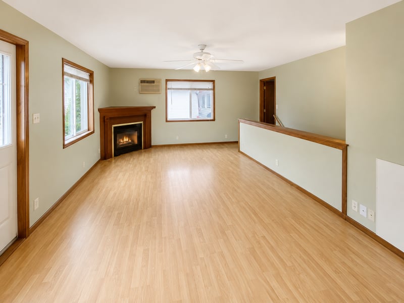 407 18th St E, Hastings, MN 55033