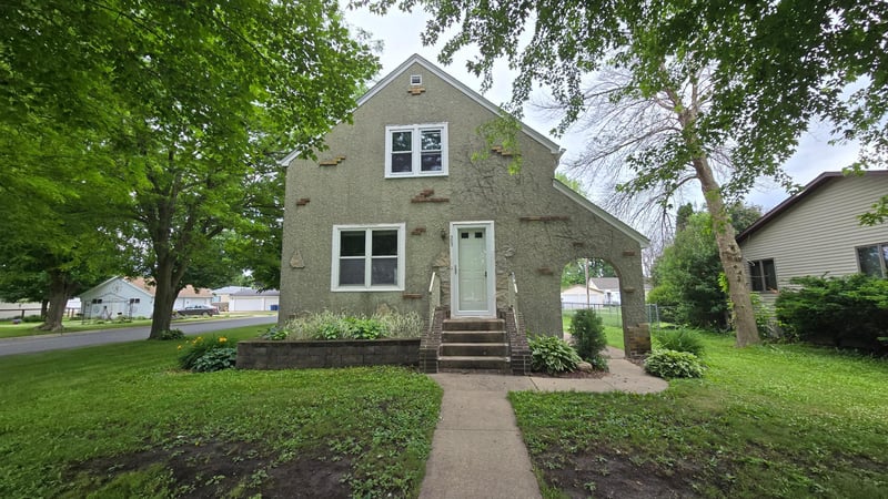 303 W Main St, Blooming Prairie, MN 55917
