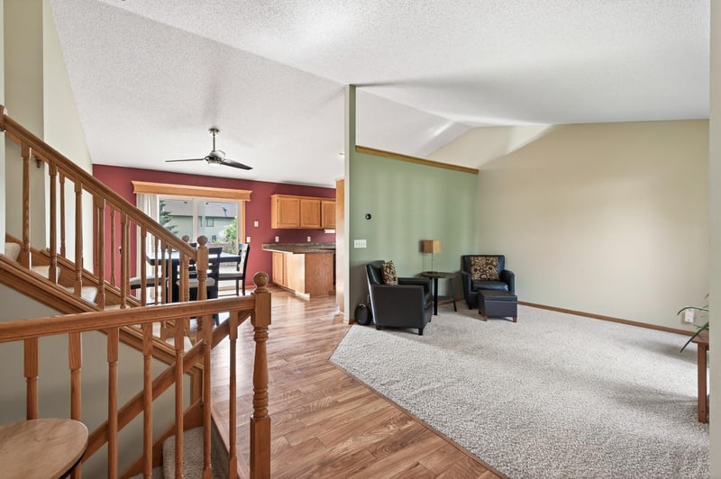 6007 Nathan Blvd, Rockford, MN 55373