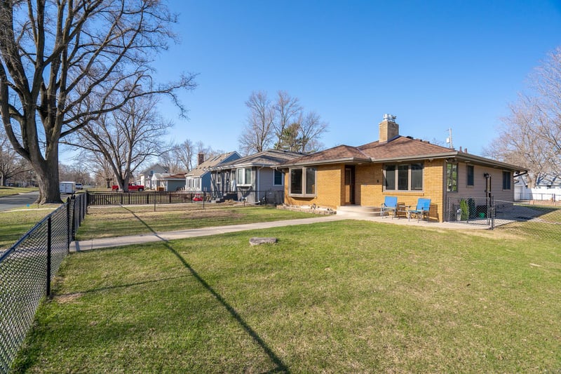 1400 Maryland Ave S, Saint Louis Park, MN 55426