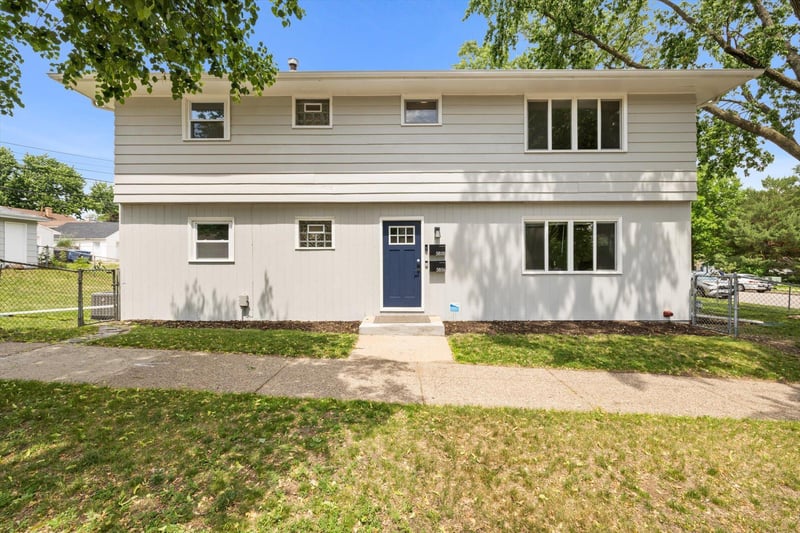 5856 Washburn Ave S, Minneapolis, MN 55410