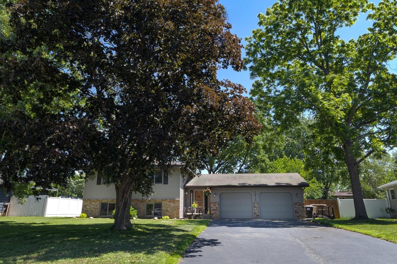 2912 9th Ave, Anoka, MN 55303
