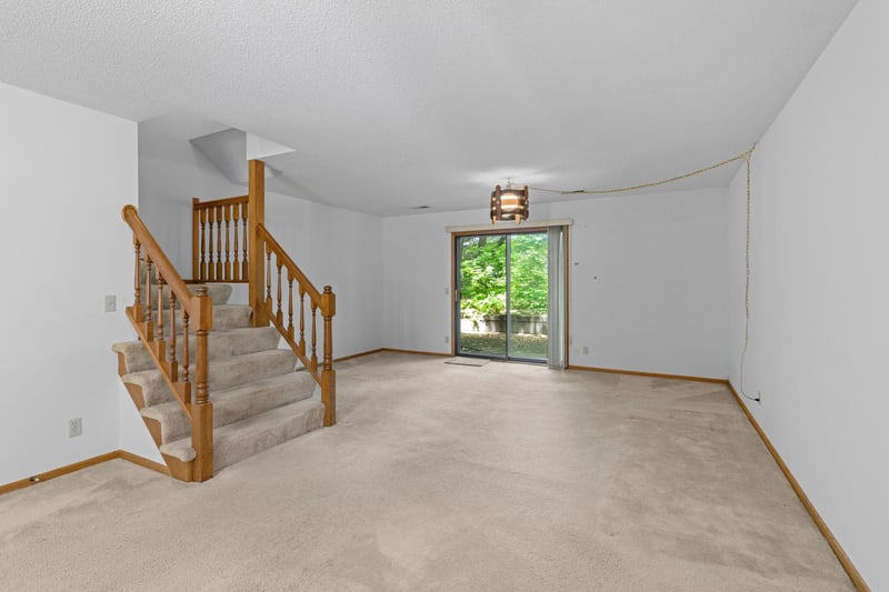 112 South Dr #D, Circle Pines, MN 55014