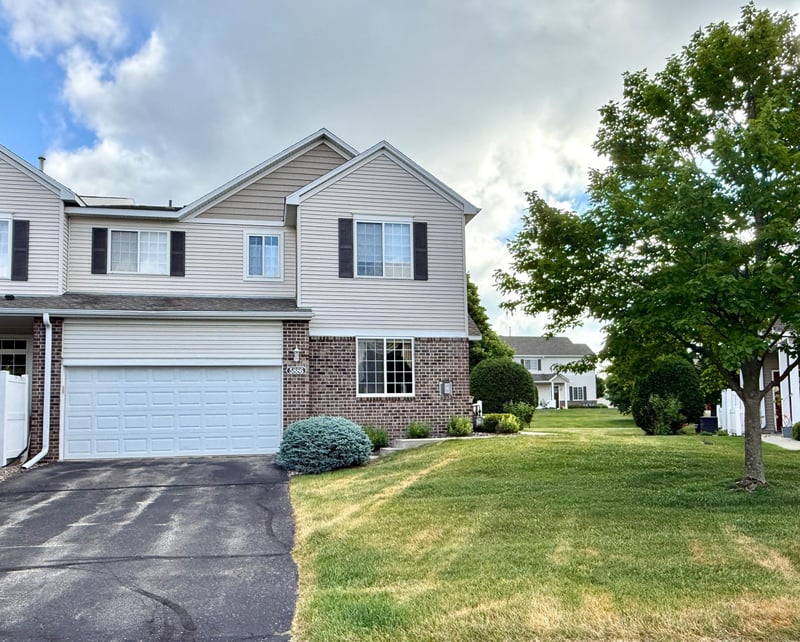 5886 Camellia Ct NW, Rochester, MN 55901