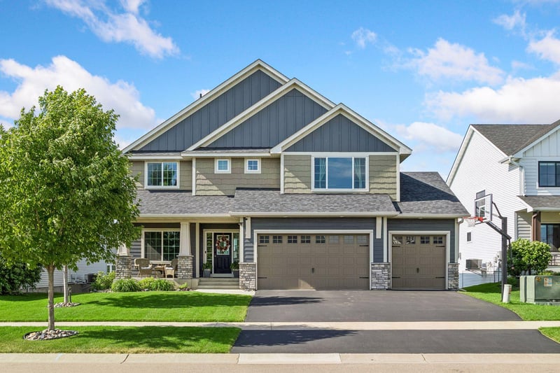 5346 Pine Island Rd, Woodbury, MN 55129