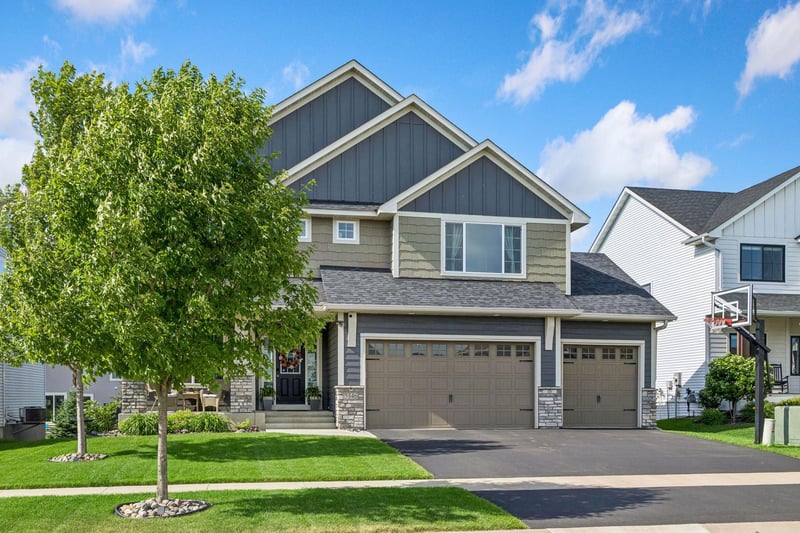 5346 Pine Island Rd, Woodbury, MN 55129