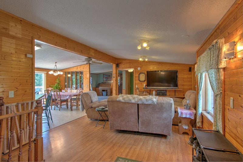 11585 269th Ave NW, Zimmerman, MN 55398