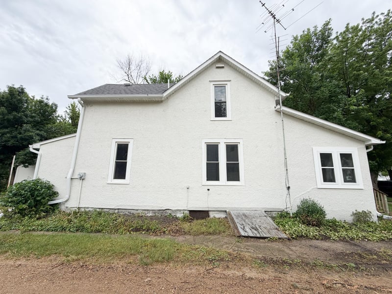 1304 3rd Ave, Worthington, MN 56187