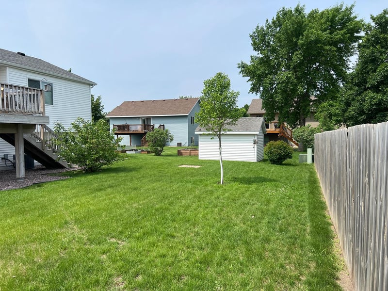 728 W 7th St, Litchfield, MN 55355