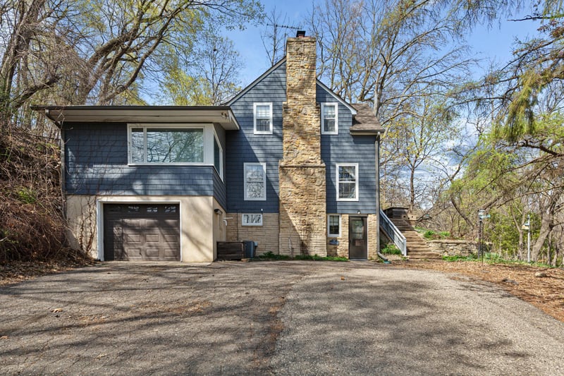 5 Walden Pl, Northfield, MN 55057