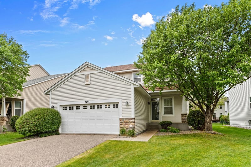 2253 118th Ave NE, Blaine, MN 55449
