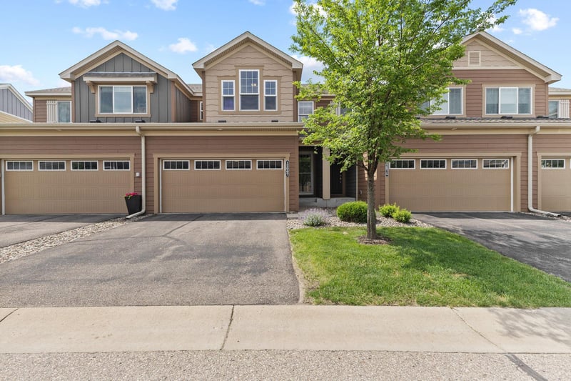 12067 84th Ave N, Maple Grove, MN 55369