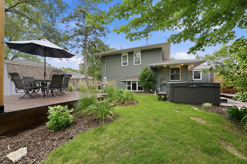 11832 Kumquat St NW, Coon Rapids, MN 55448