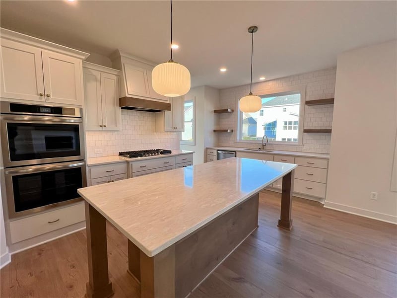 4054 Arbor Dr, Woodbury, MN 55129