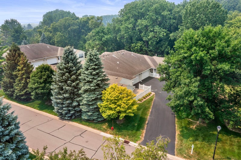 3043 Timberwood Trl, Eagan, MN 55121