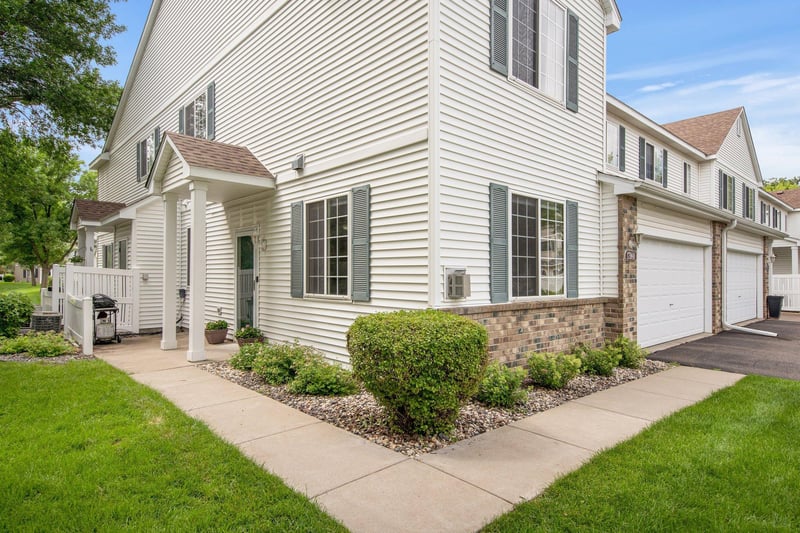 17980 69th Pl N, Maple Grove, MN 55311