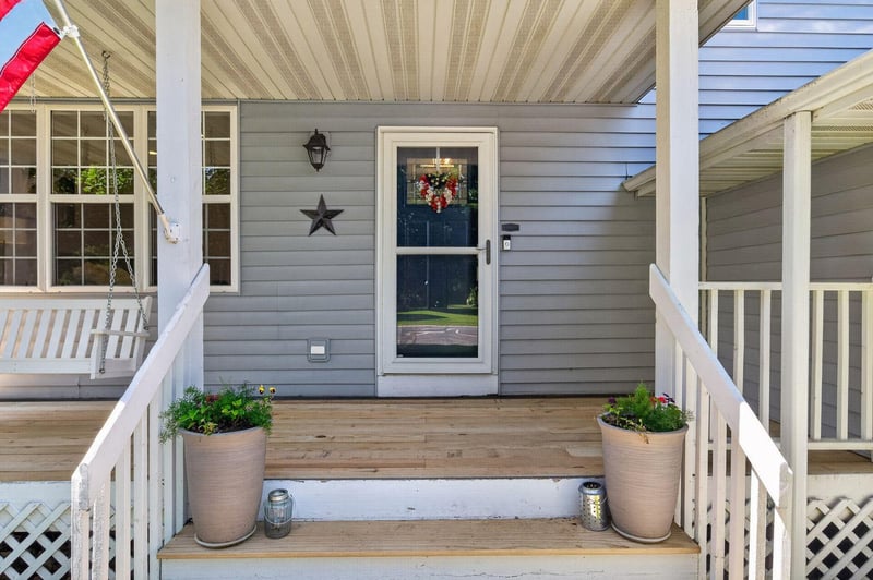 12754 Independence Ave, Savage, MN 55378