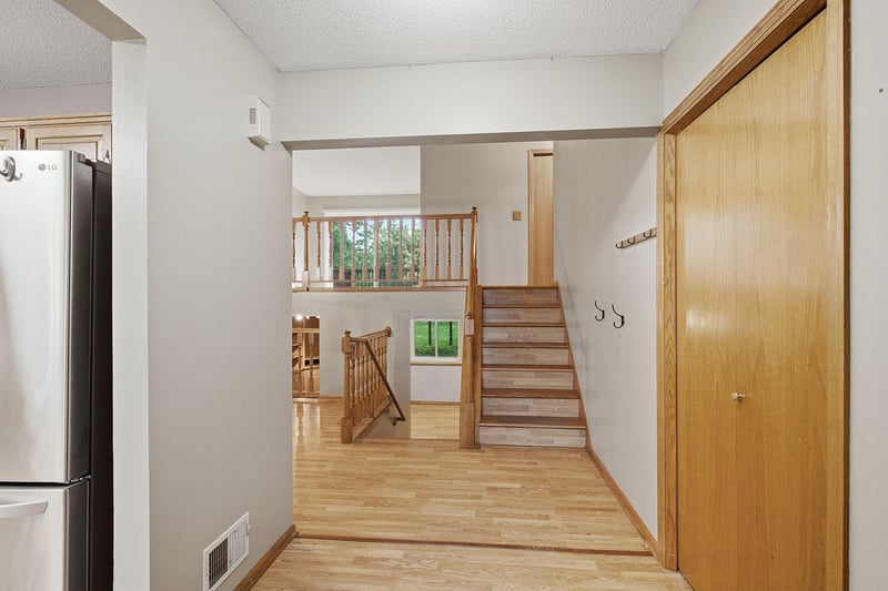 17040 Glencoe Ave, Lakeville, MN 55044
