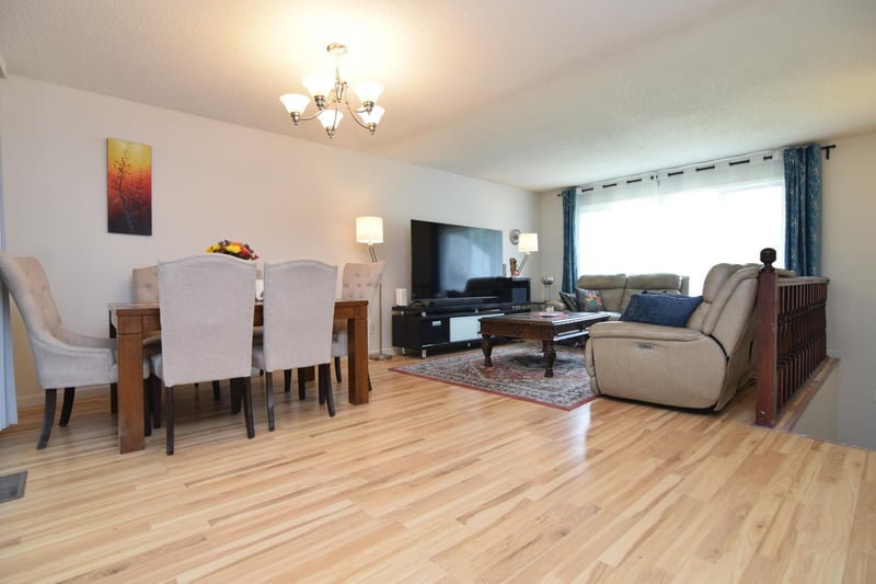 4743 Ridgewind Trl, Eagan, MN 55122