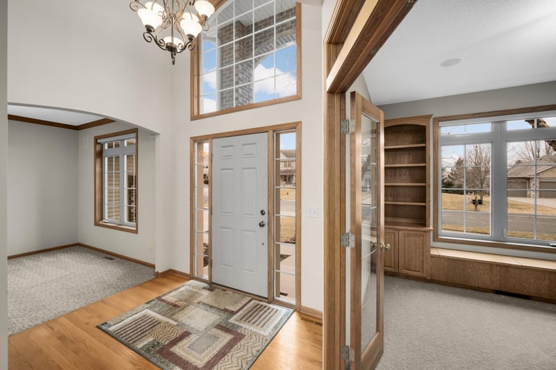 1805 Creek Ln, Northfield, MN 55057