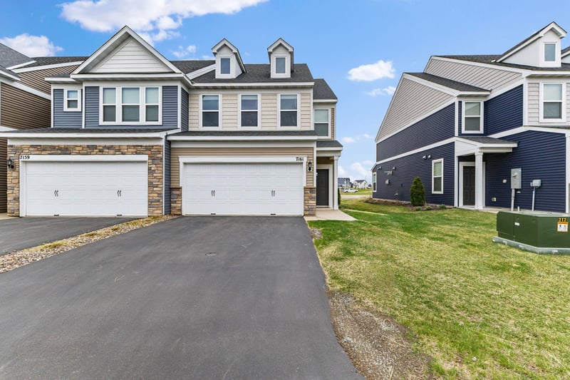 7161 Walnut Grove Way N, Maple Grove, MN 55311