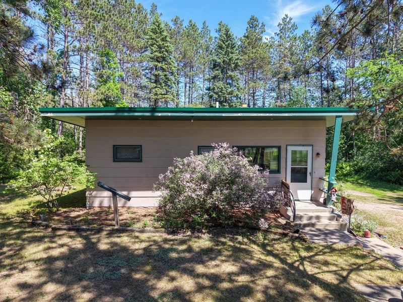 32692 Us 71, Menahga, MN 56464
