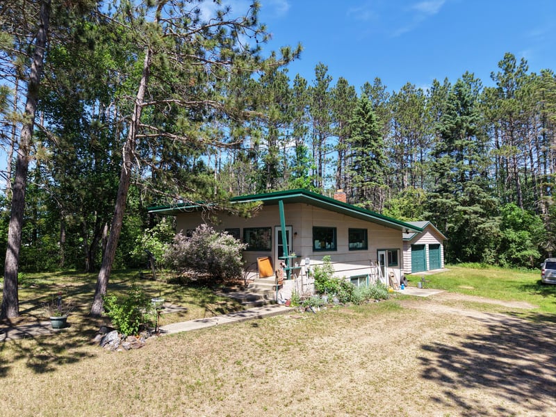 32692 Us 71, Menahga, MN 56464