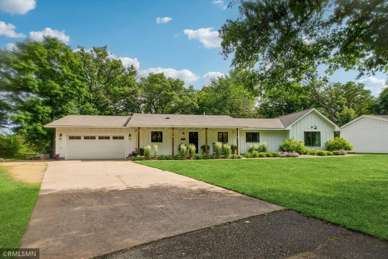 5783 Wildwood Rd, Cannon Falls, MN 55009
