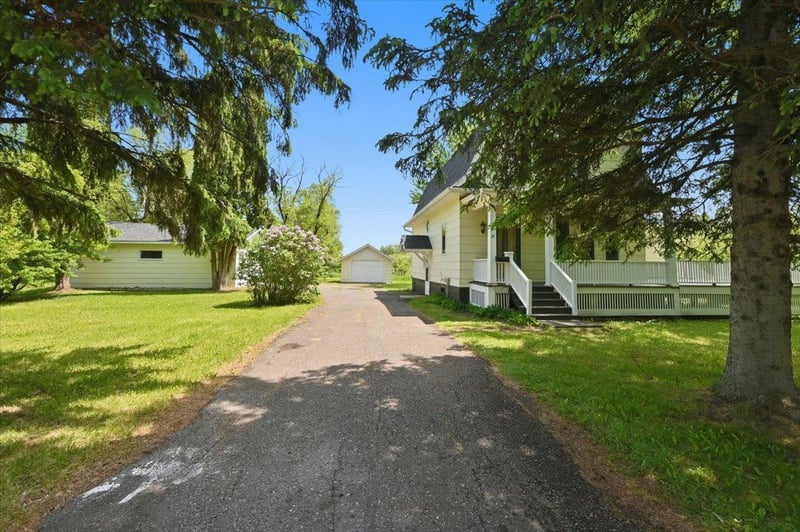 5514 Baxter Ave, Superior, WI 54880