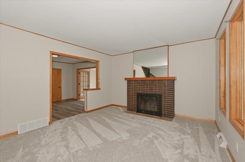 5514 Baxter Ave, Superior, WI 54880
