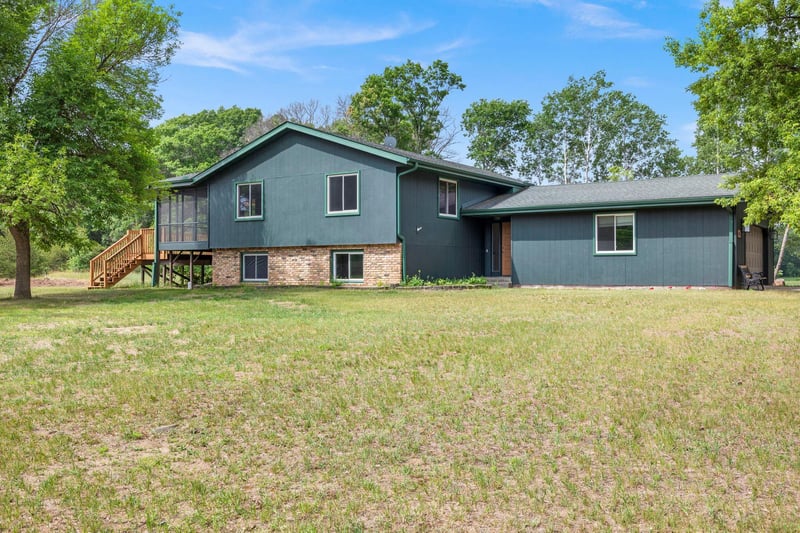 30044 Highway 169 NW, Princeton, MN 55371
