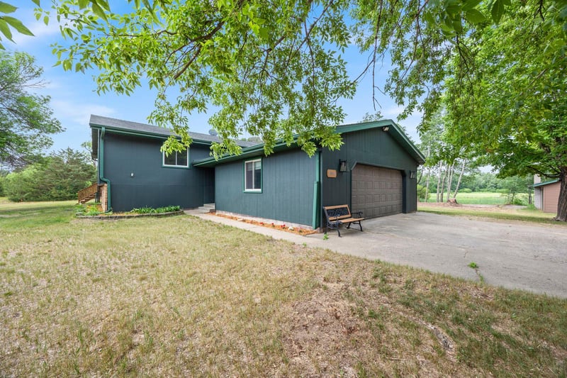 30044 Highway 169 NW, Princeton, MN 55371