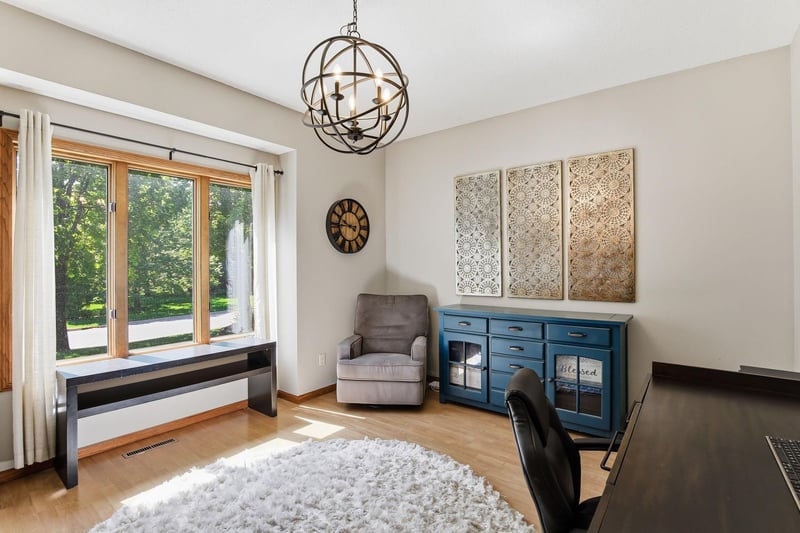 15505 Bryant Ave S, Burnsville, MN 55306